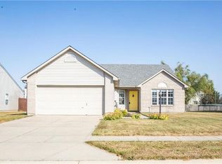 1724 Creekside Dr, Brownsburg, IN 46112