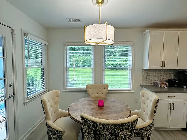 103 Meadow Creek Dr — Photo 10
