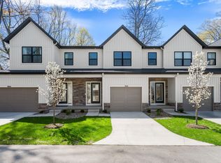 1968 S Shorewood Ln, Holland, MI 49423