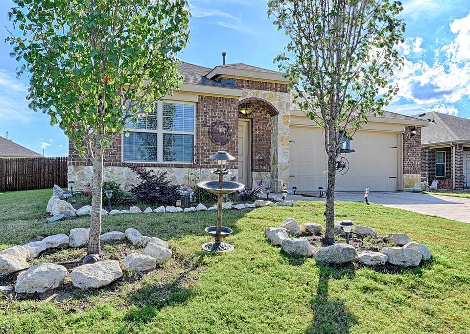 1st image of 1511 Meadow Creek Dr