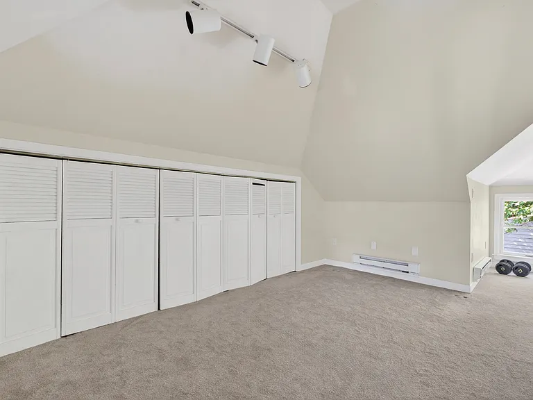 288 Auburndale Ave #2 — Photo 2