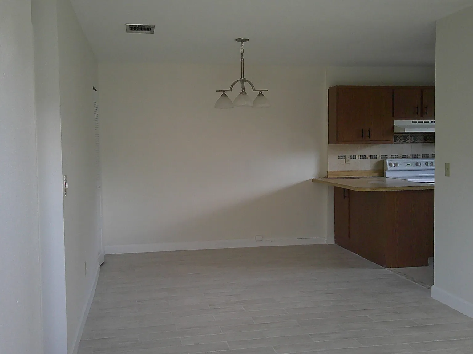 2 bed, 2.0 bath, 1041 sqft, $2,000 — Photo 4
