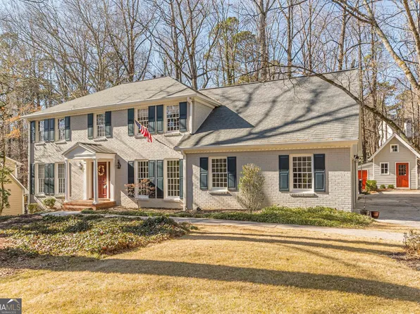 1611 Bryn Mawr Cir, Marietta, GA 30068