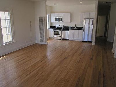 4th image of 1327 N Kingsley Dr APT 5