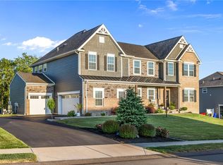 212 Stoneridge Ln, Mars, PA 16046