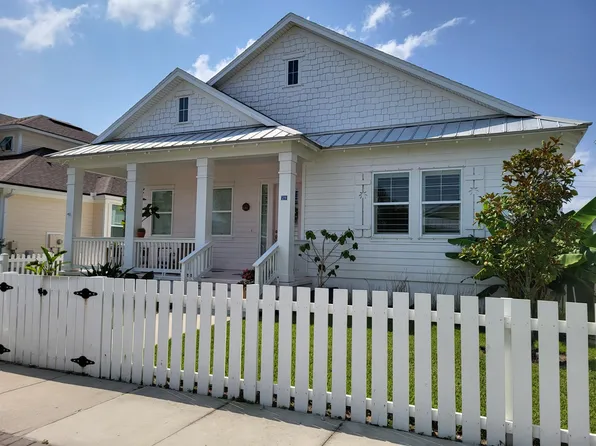 29 Sandy Beach Way, Palm Coast, FL 32137