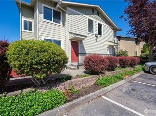 2902 13th St APT 4A, Everett, WA 98201