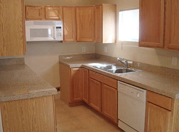 McKinley2735 kitchen_09222013