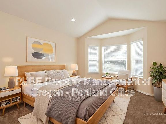 4th image of 6038 S Hood Ave
