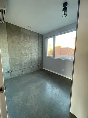 Rented by Oxford Property Group | media 10