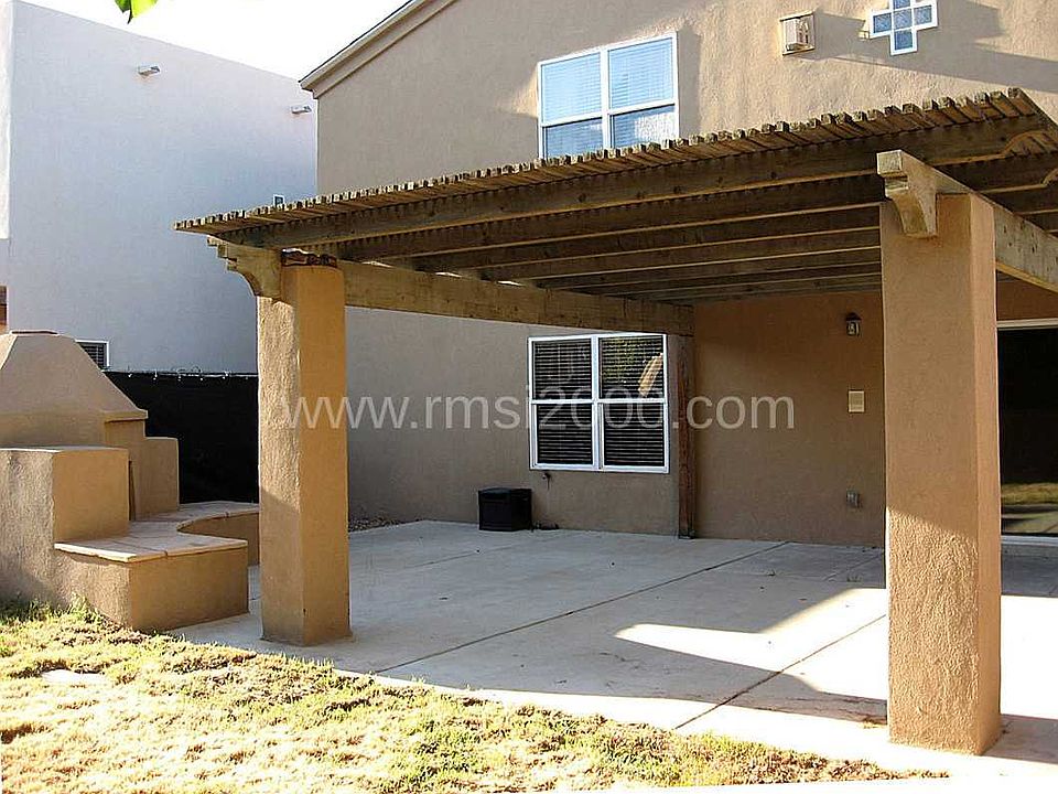2nd image of 7112 Avignon Ct NW