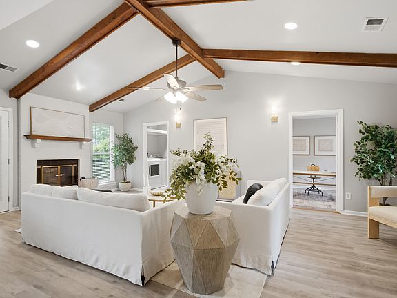 4th image of 1660 Babington Way