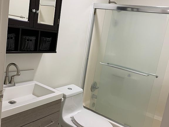 Common Bath