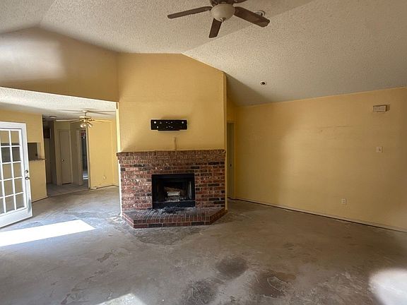 5th image of 1422 Windmill Ln