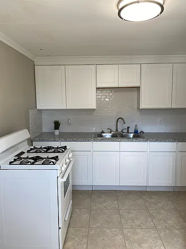 421 Harding St #D Photo 1