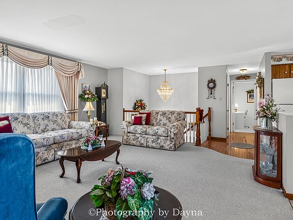 5th image of 249 S Tomagene Dr