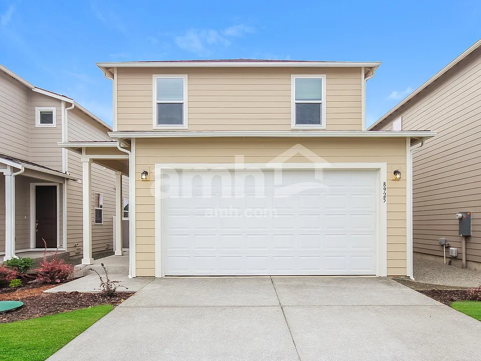 8925 54th Ave SE
