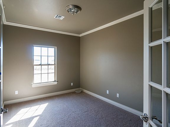 4th image of 10701 Tarragona Dr