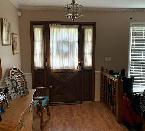 Front door foyer