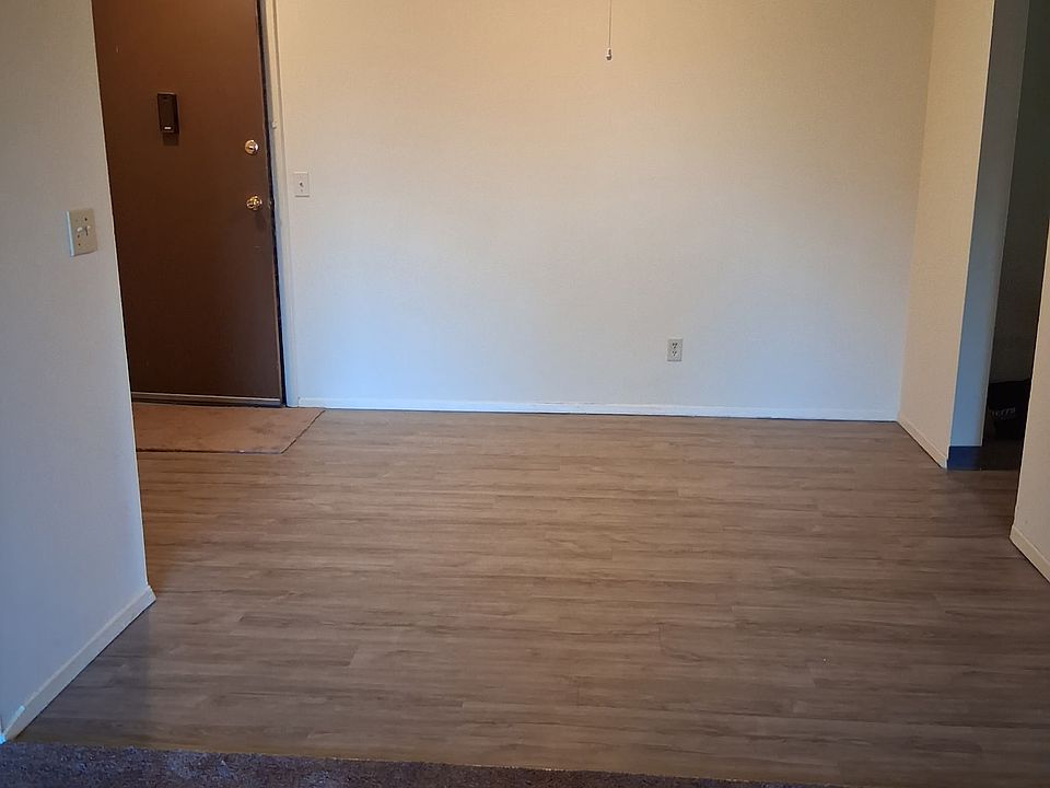 1st image of 951 N Bend Rd #508045cdb