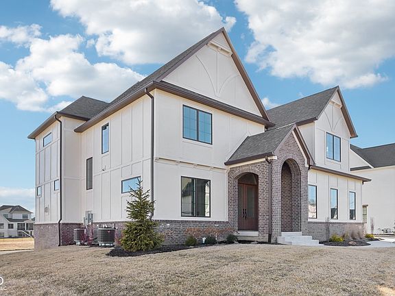 2nd image of 15969 Sonnet Park Ln