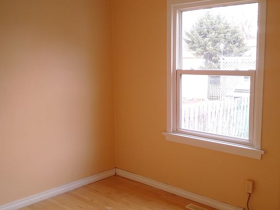 2nd image of 10906 76th Ave NW