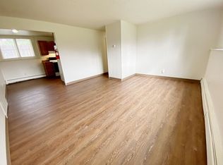 5912 Franklin Dr APT 4, Anchorage, AK 99518