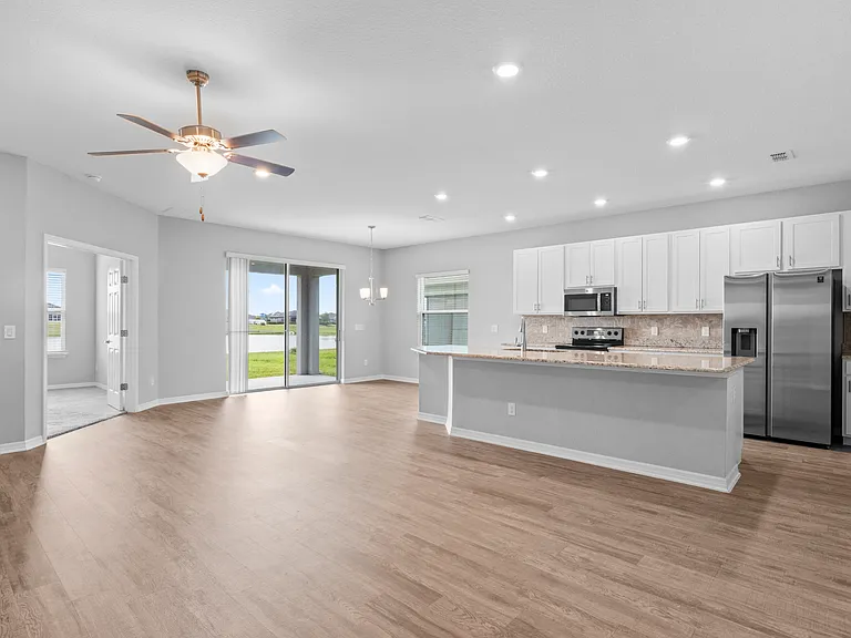 kitchen, dining and family room seamlessly blend together