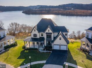 17764 Cardinal Ct, Round Hill, VA 20141