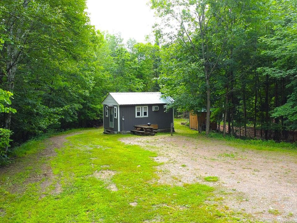 1st image of 540 Sommer Ln