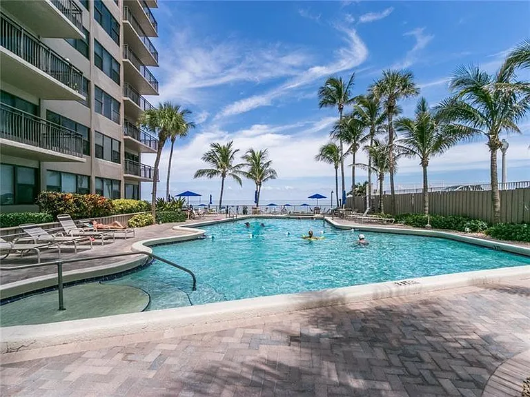 3800 Galt Ocean Dr #1011 — Photo 15
