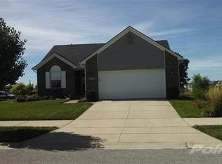 3785 Country Side Dr, Adrian, MI 49221