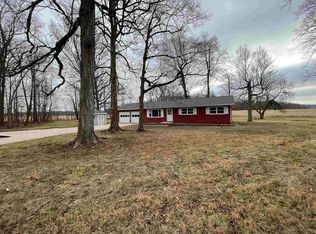 9323 S Marion Rd, Warren, IN 46792