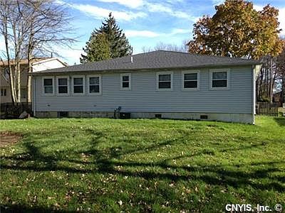 2nd image of 103 Thorndike Ln