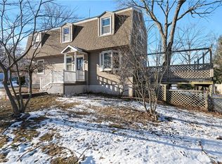 22 Blue Gill Ln, Westbrook, CT 06498