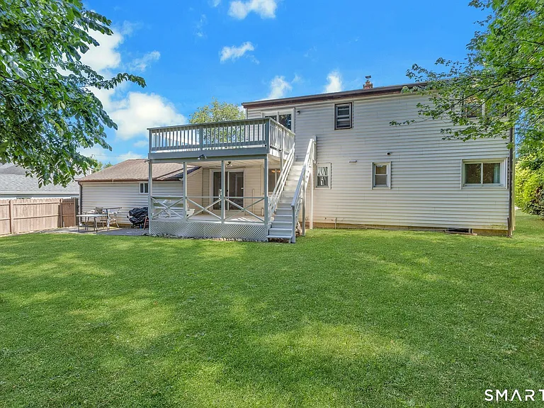 100 Loftus Cir — Photo 23