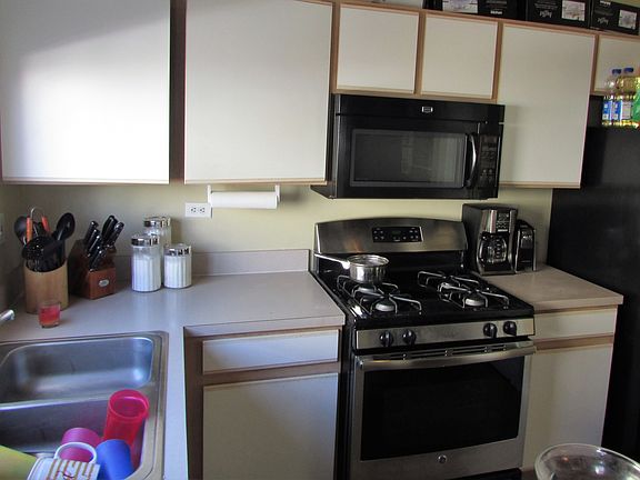 5th image of 2443 Courtyard Cir Unit 5