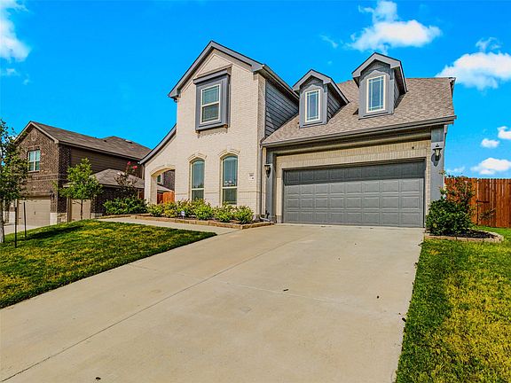 2nd image of 3803 Noblewood Dr