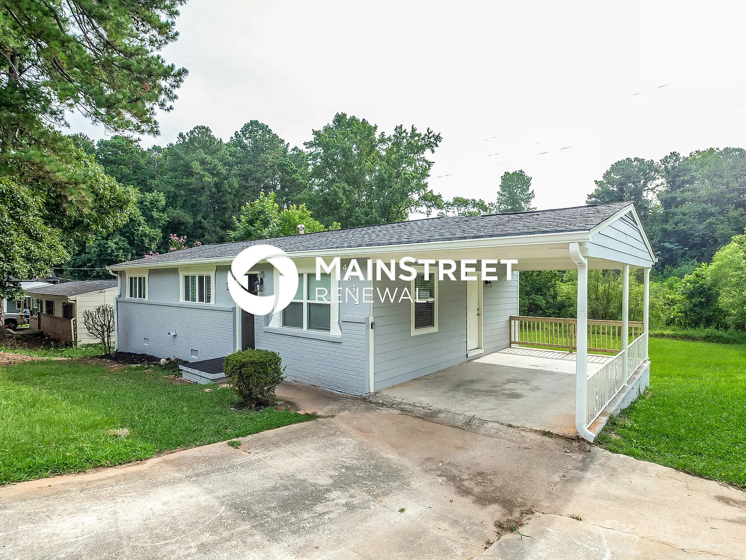4332 Rocklane Dr — Photo 2