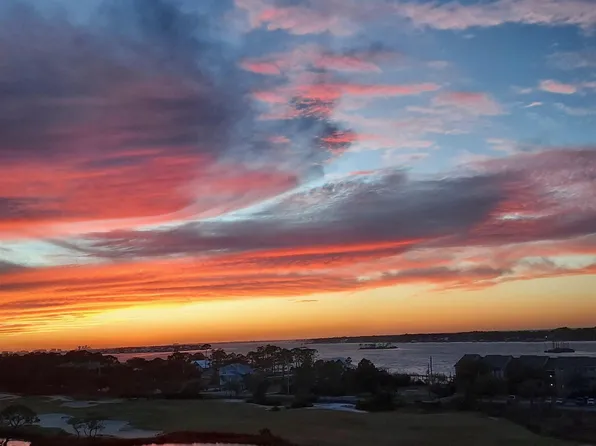 616 Lost Key Dr Unit 705, Pensacola, FL 32507