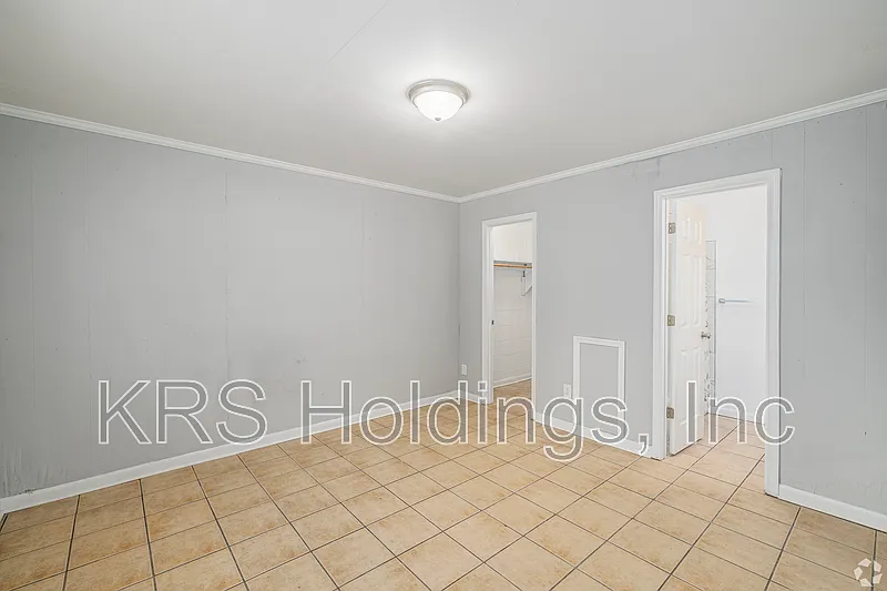 Building Photo - 6741 Route 1 #10B