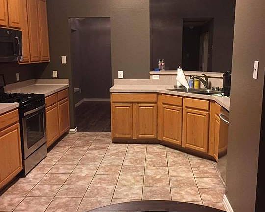 3rd image of 6900 Genevieve Dr