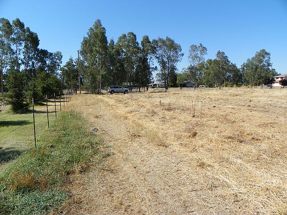 5th image of Country Lane