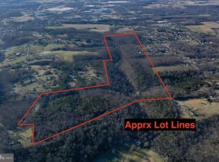 Shape Charge Rd, Martinsburg, WV 25404