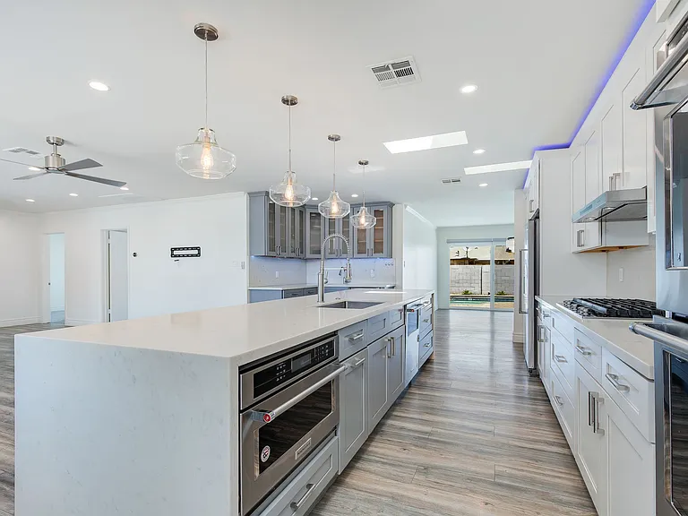 8224 E Virginia Ave — Photo 16