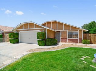 15562 Yates Rd, Victorville, CA 92395