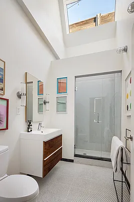 Sold by Compass | media 19