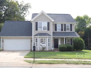 400 Riverfront Pkwy, Mount Holly, NC 28120