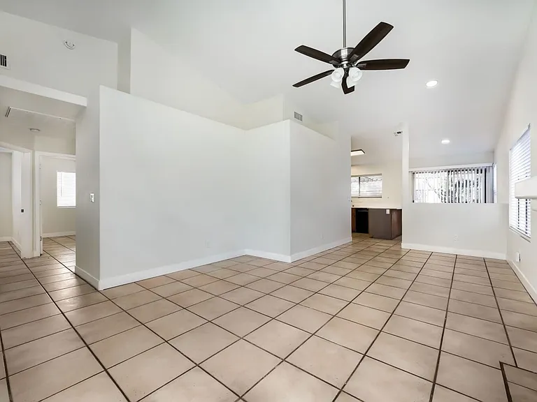 2709 Camphor Tree St — Photo 5
