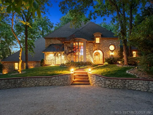 2224 Stonewall Dr, Bartlesville, OK 74006